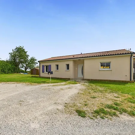 Superbe Maison De Plain Pied Avec Piscine Pour 6 *