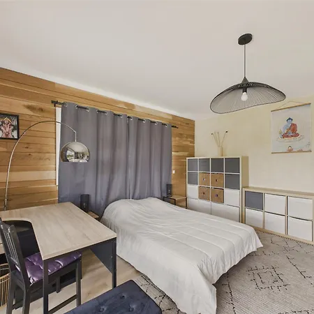 Superbe Maison De Plain Pied Avec Piscine Pour 6 La Chapelle-Aubareil